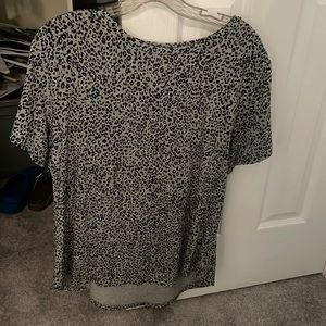Old navy cheetah print top